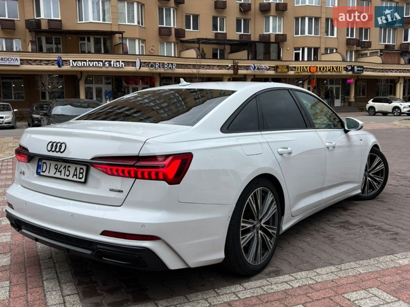 Седан Audi A6 2018 в Киеве