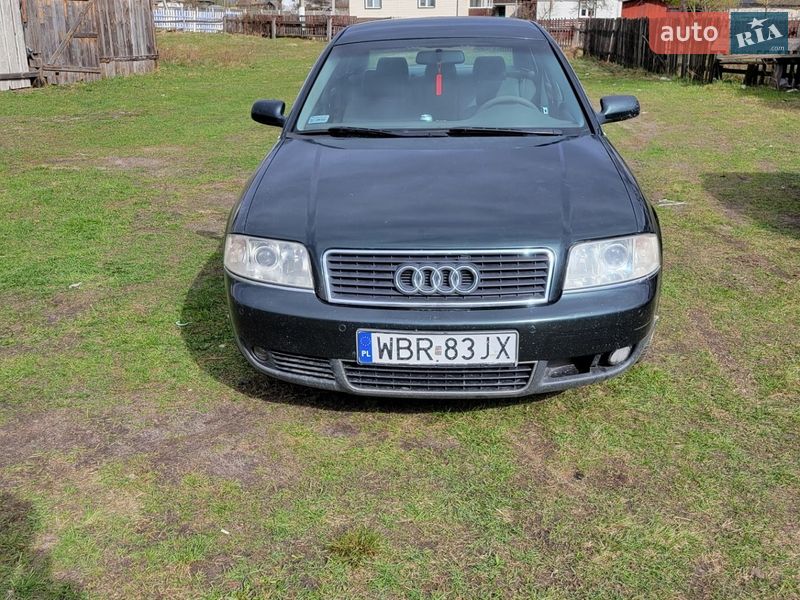 Седан Audi A6 2001 в Березному