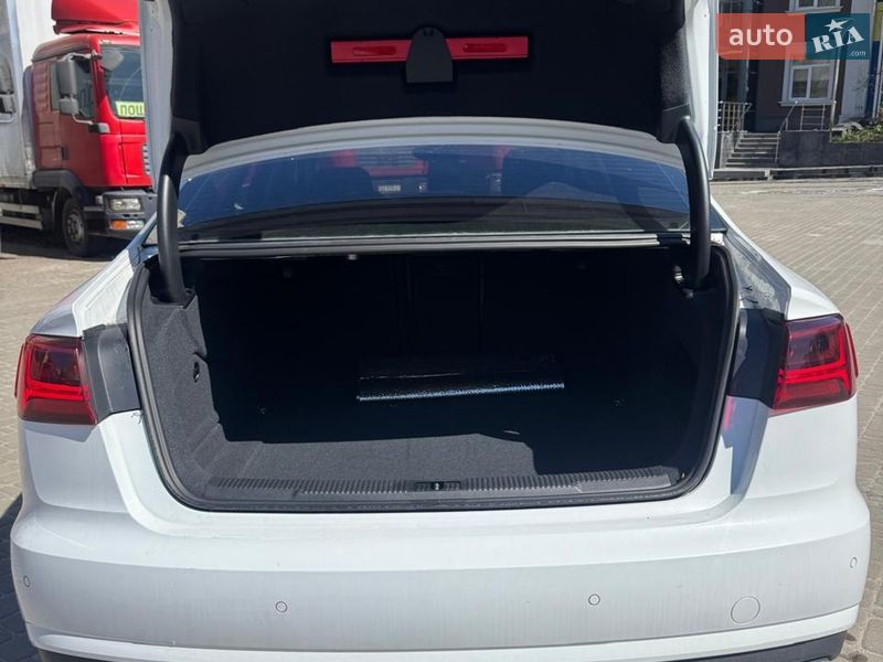 Седан Audi A6 2016 в Киеве фото 9 Седан Audi A6 2016 в Киеве