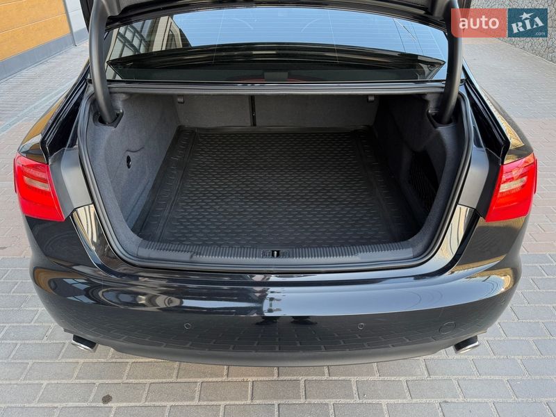 Седан Audi A6 2012 в Білій Церкві