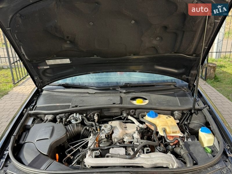 Универсал Audi A6 2003 в Нововолынске