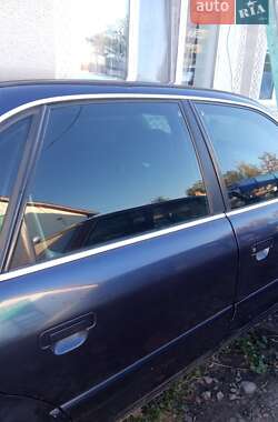 Седан Audi A6 1995 в Умани
