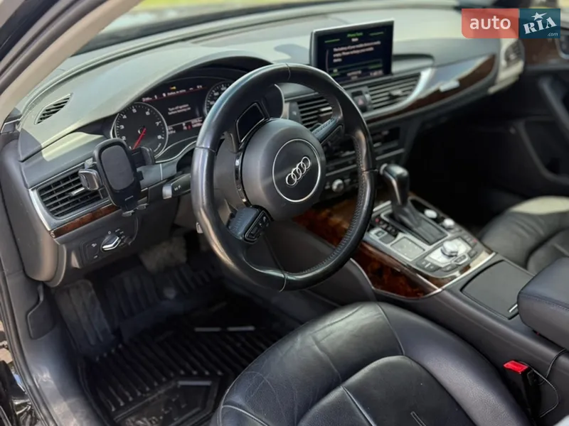 Audi A6 2015 VIN WAUGFAFC8GN007650 фото оголошення 26 з 89