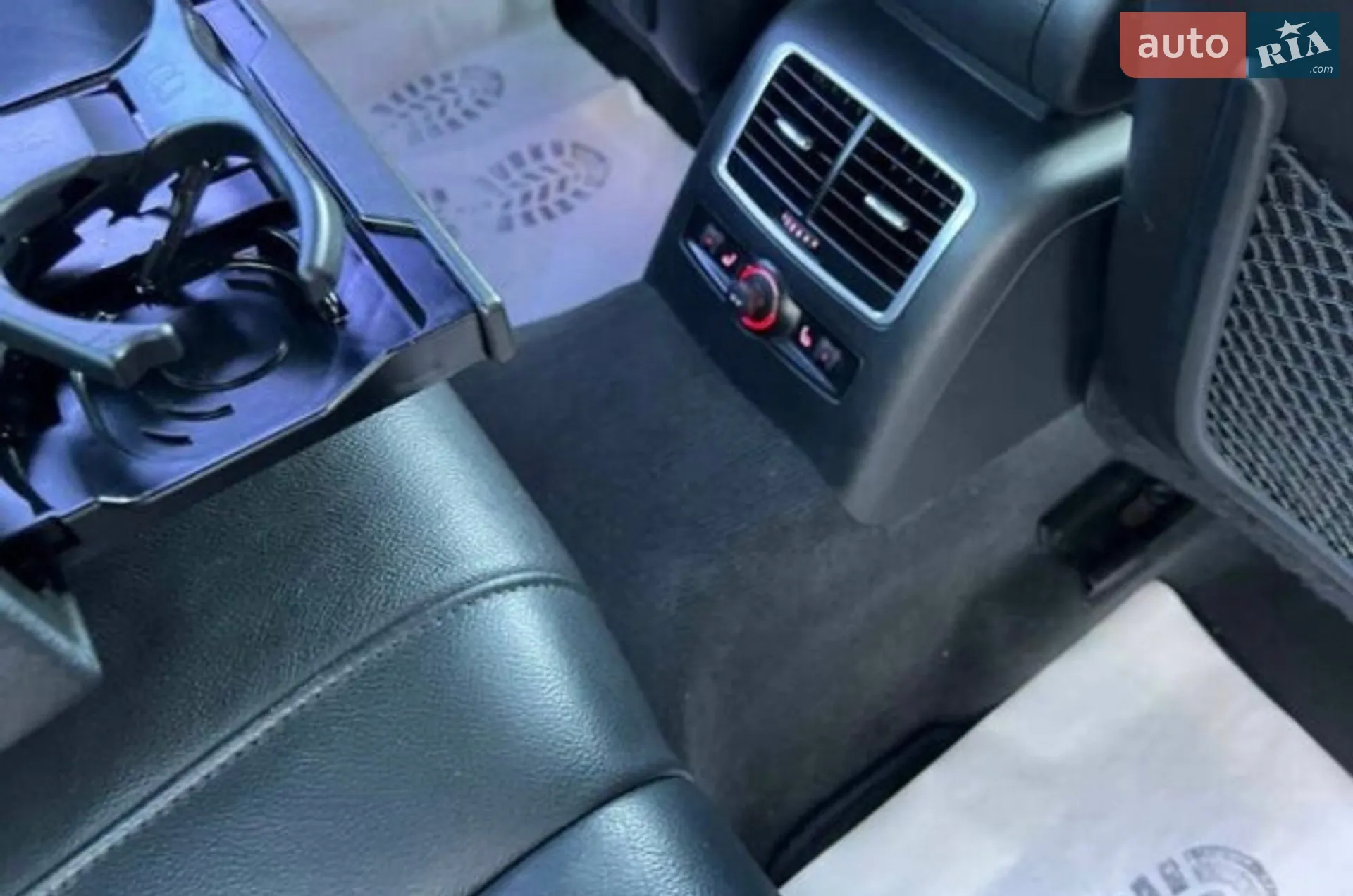 2010 Audi A6 - мініатюра 8