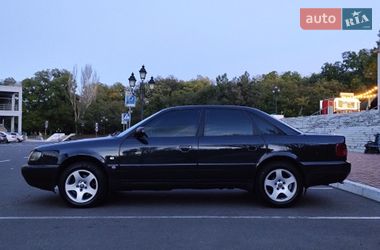Седан Audi A6 1995 в Одесі