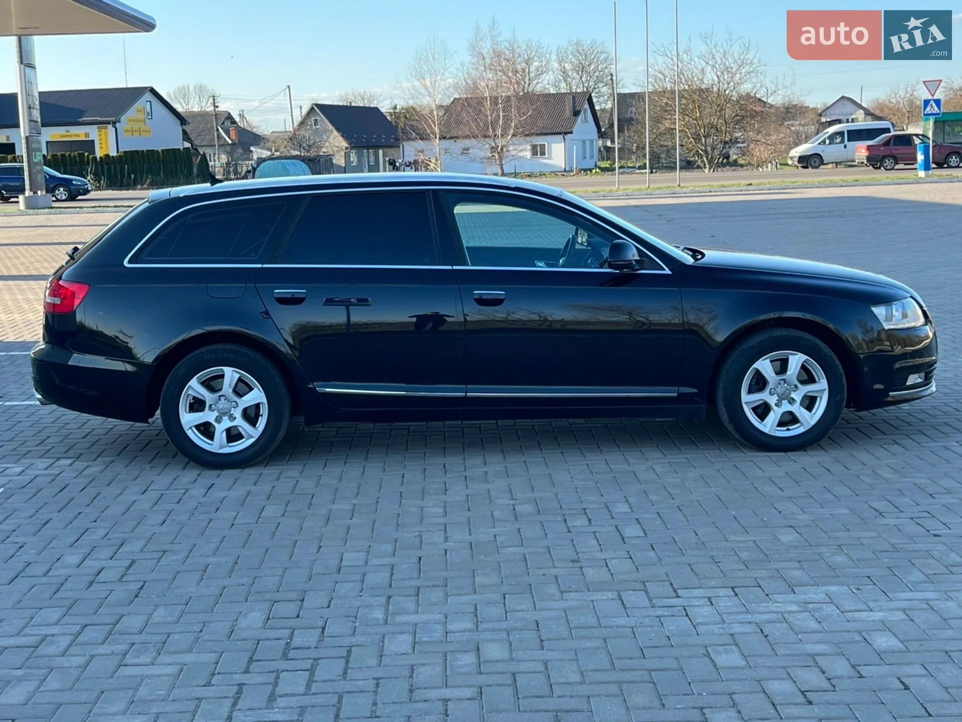 2010 Audi A6 - мініатюра 15