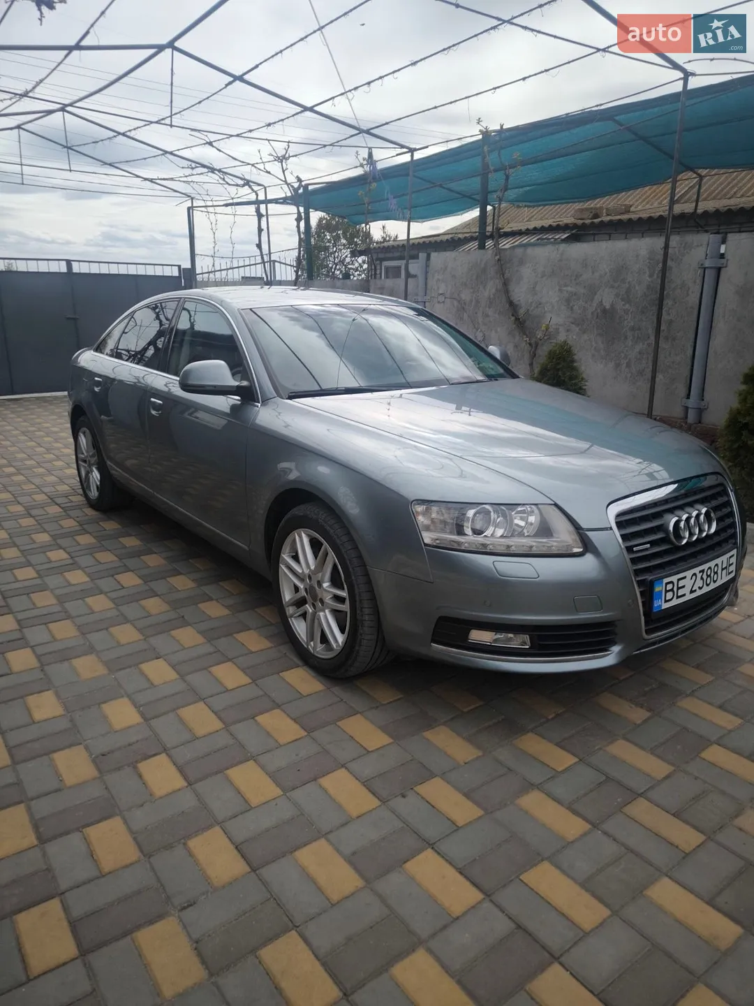 2010 Audi A6 - фото 1
