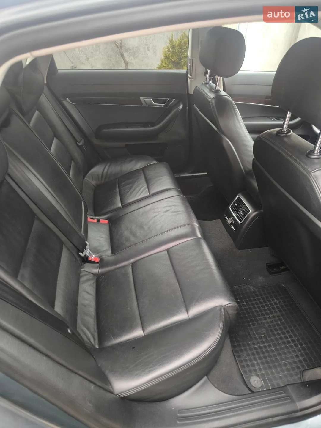 2010 Audi A6 - мініатюра 5