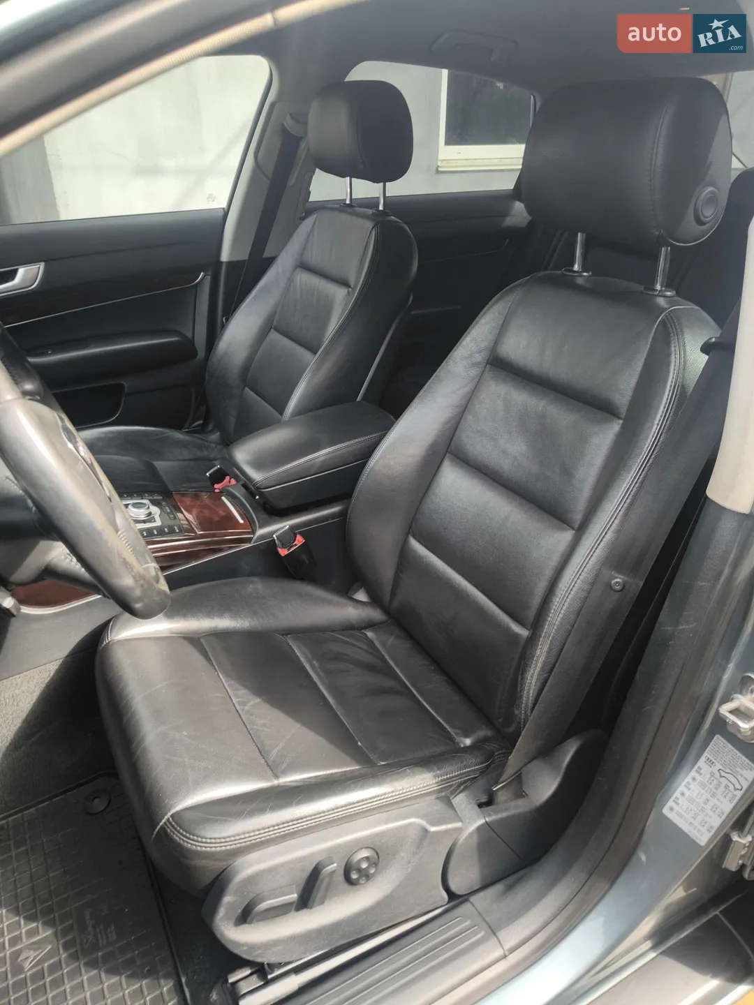 2010 Audi A6 - мініатюра 10