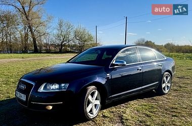 Седан Audi A6 2004 в Гощі