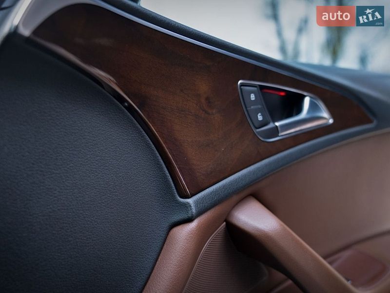 Седан Audi A6 2012 в Киеве
