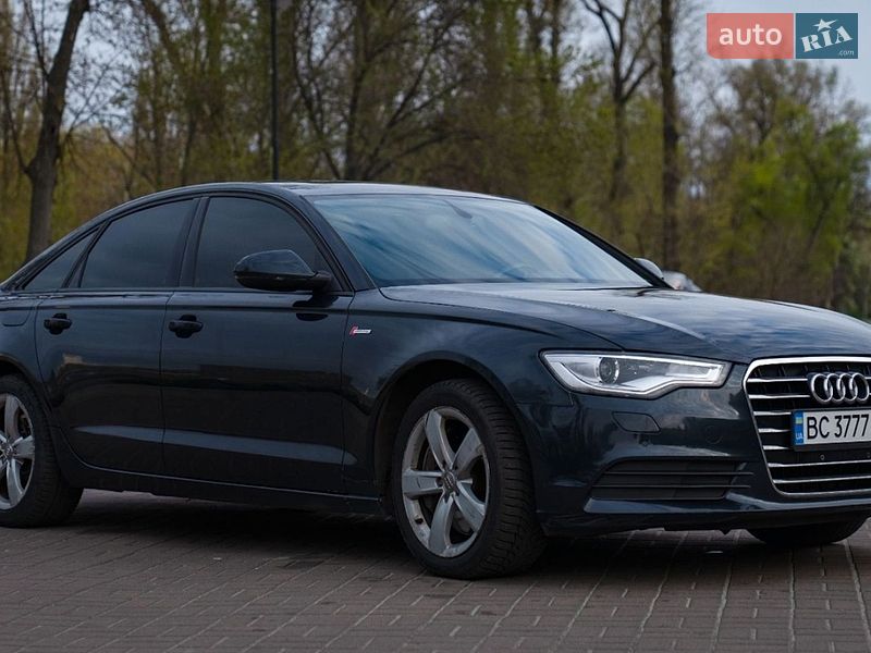 Седан Audi A6 2012 в Киеве
