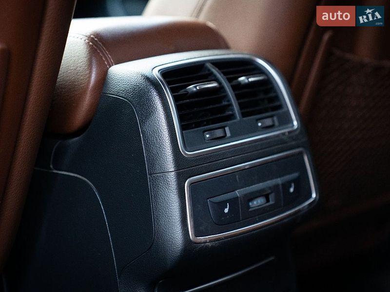 Седан Audi A6 2012 в Киеве