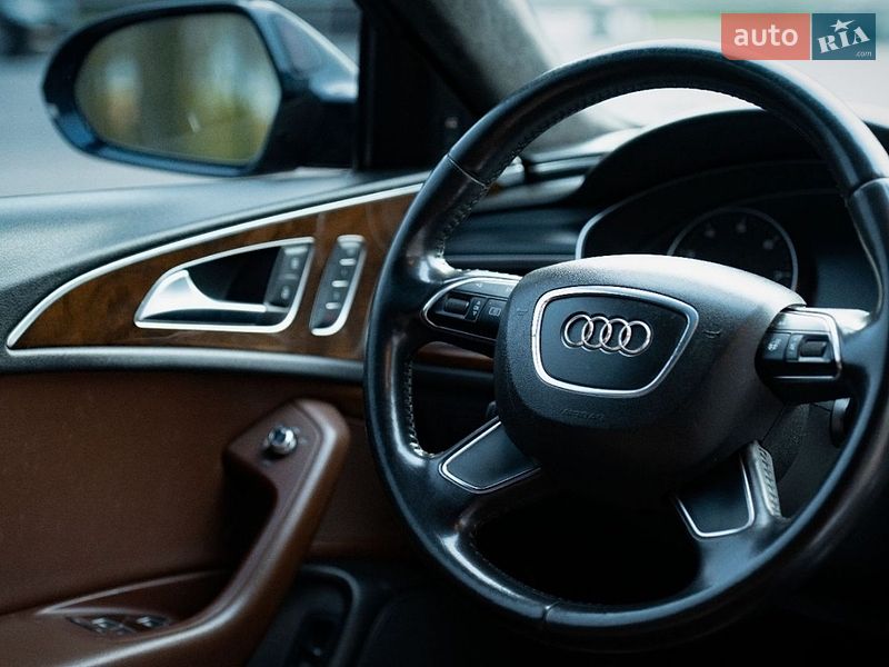 Седан Audi A6 2012 в Киеве