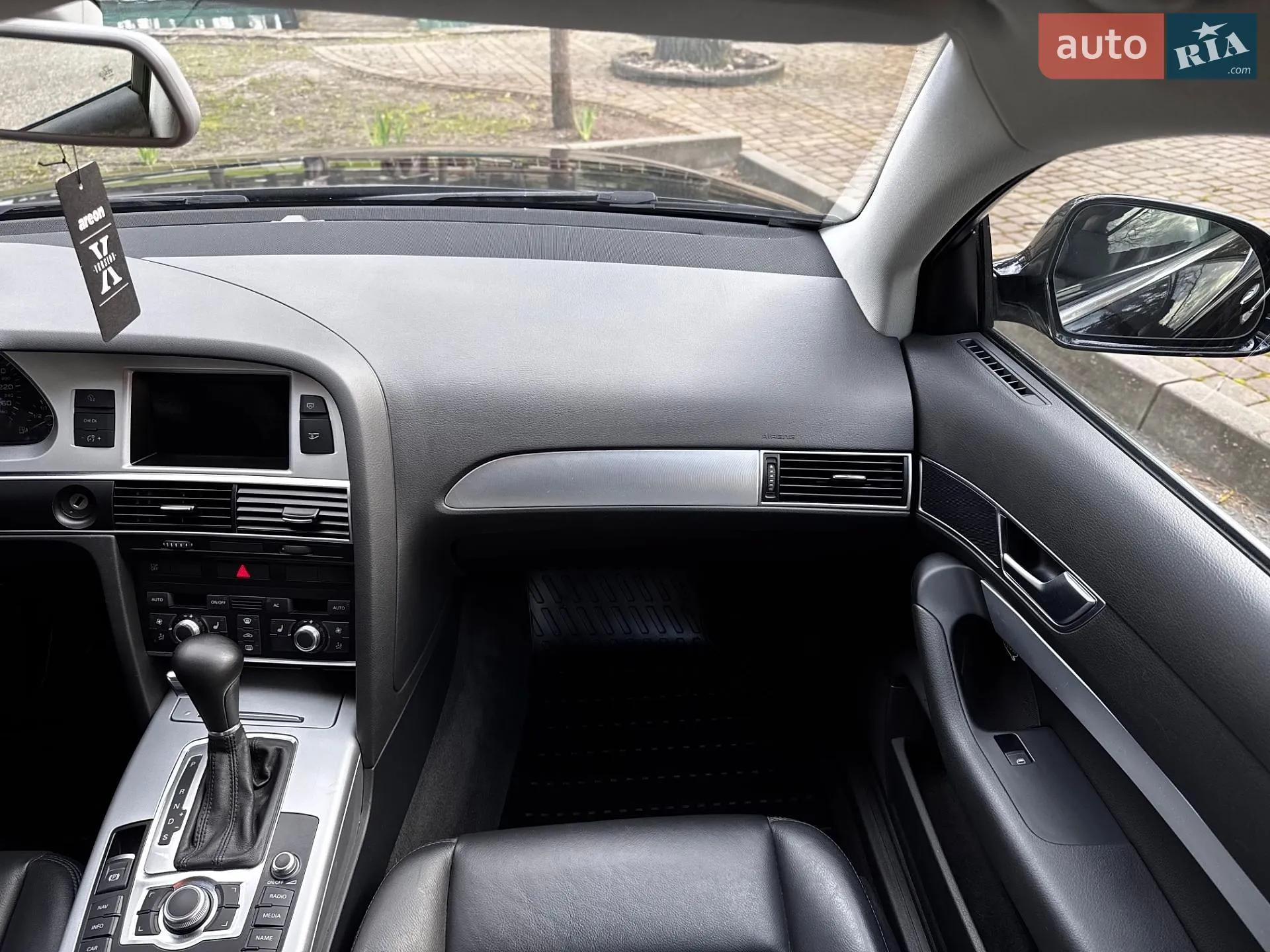 2010 Audi A6 - мініатюра 41