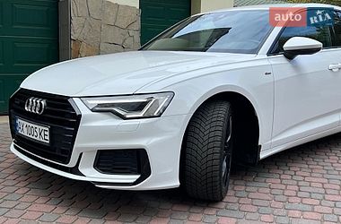 Седан Audi A6 2021 в Львове