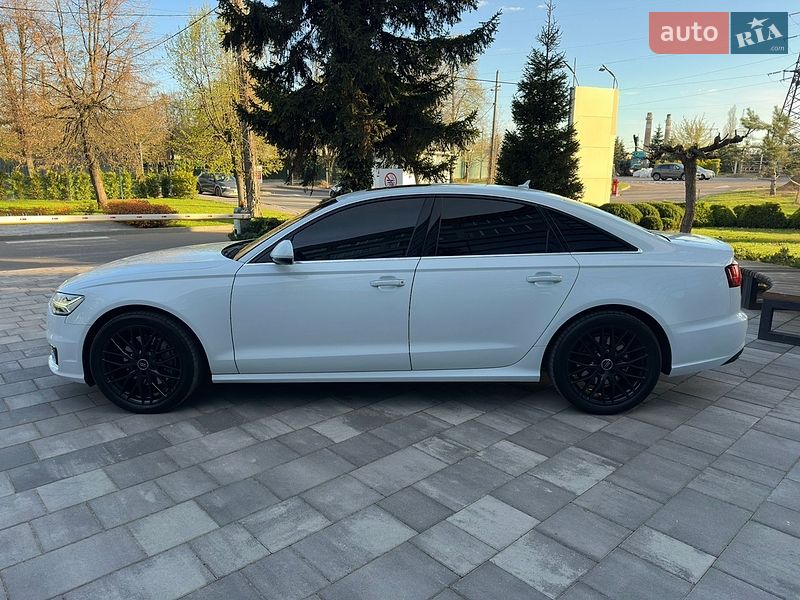 Седан Audi A6 2016 в Киеве