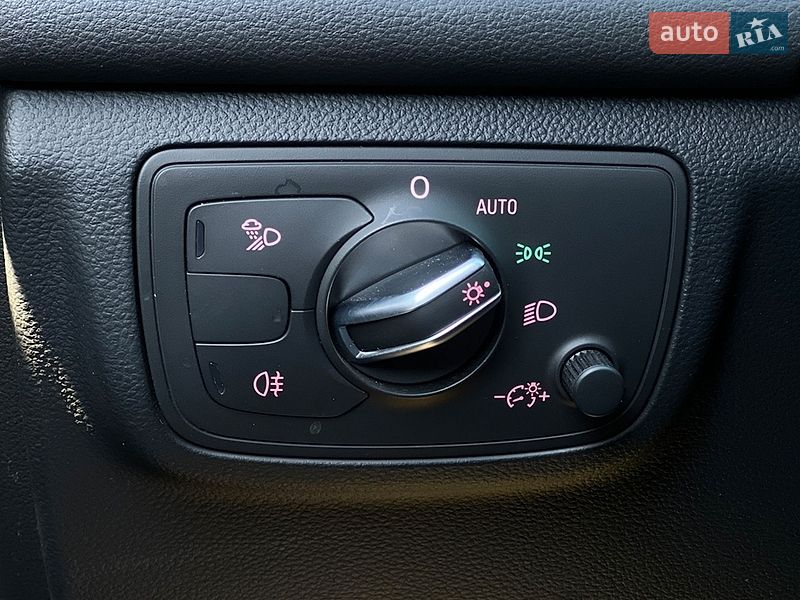 Седан Audi A6 2015 в Львове