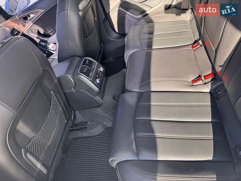 Седан Audi A6 2015 в Виннице