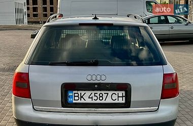 Універсал Audi A6 2000 в Рівному