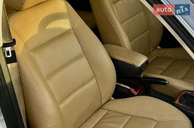 Універсал Audi A6 2000 в Рівному
