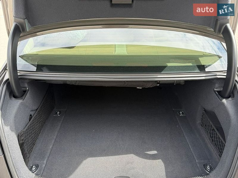 Седан Audi A6 2014 в Хмельницком