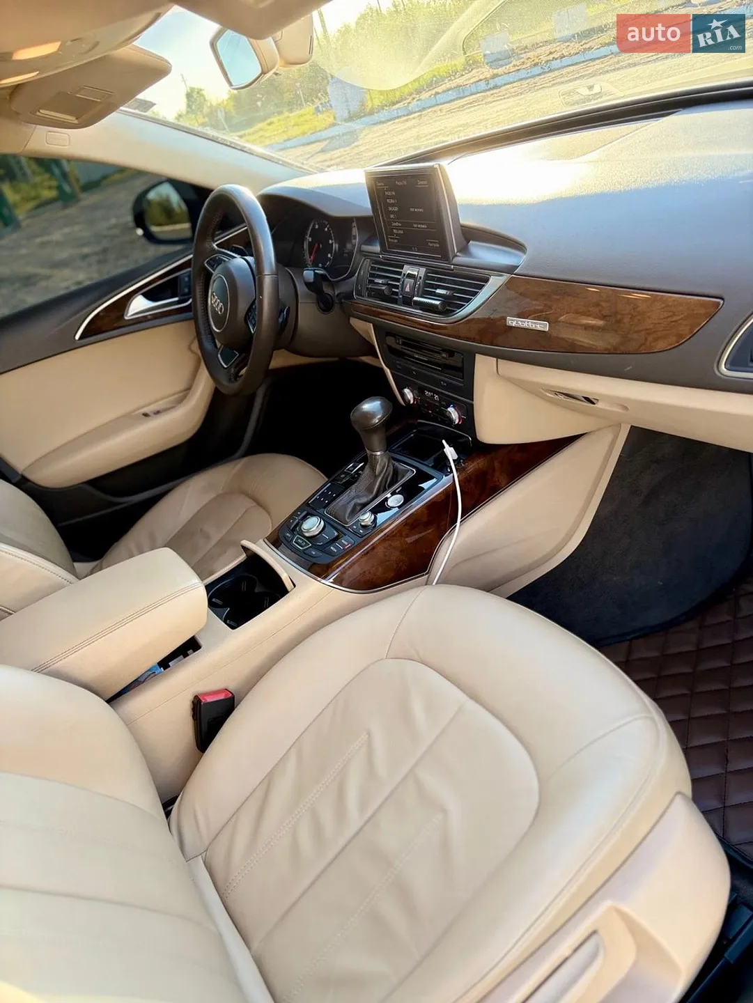 2012 Audi A6 - мініатюра 8