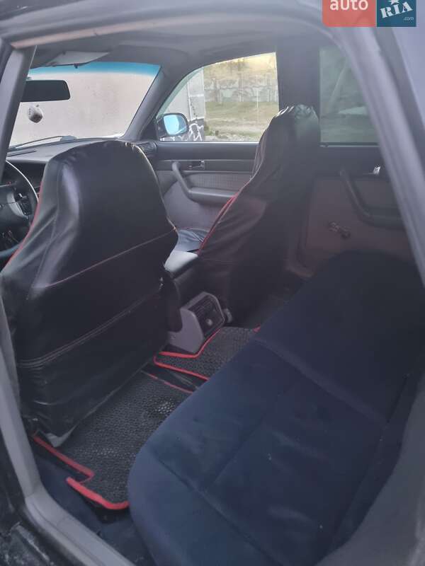 Седан Audi A6 1996 в Камне-Каширском
