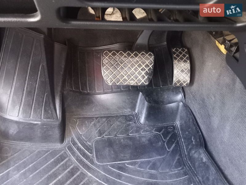 Універсал Audi A6 2003 в Могилів-Подільському фото 20 Універсал Audi A6 2003 в Могилів-Подільському