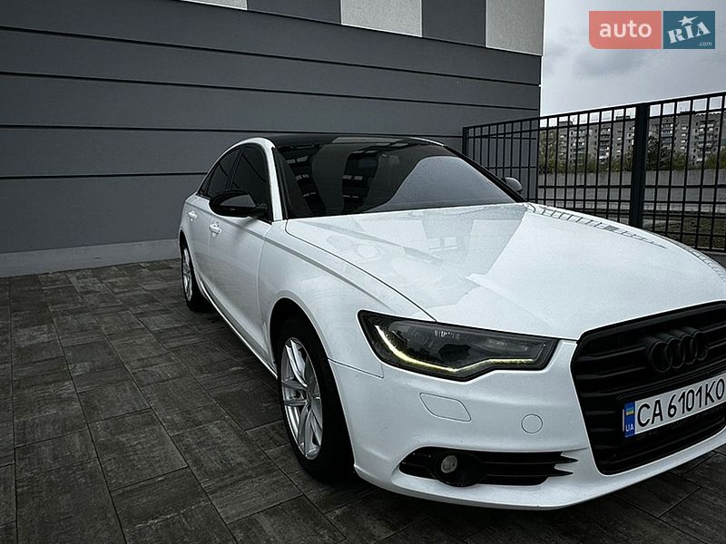 Седан Audi A6 2012 в Дніпрі