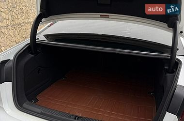 Седан Audi A6 2015 в Тернополі
