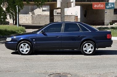 Седан Audi A6 1996 в Дніпрі