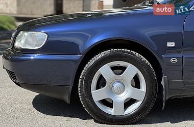 Седан Audi A6 1996 в Дніпрі