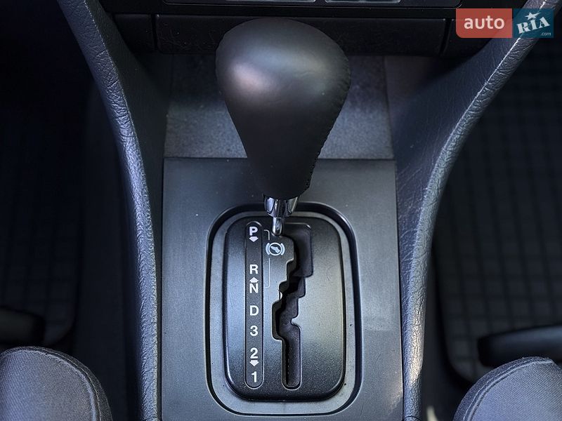 Седан Audi A6 1996 в Дніпрі