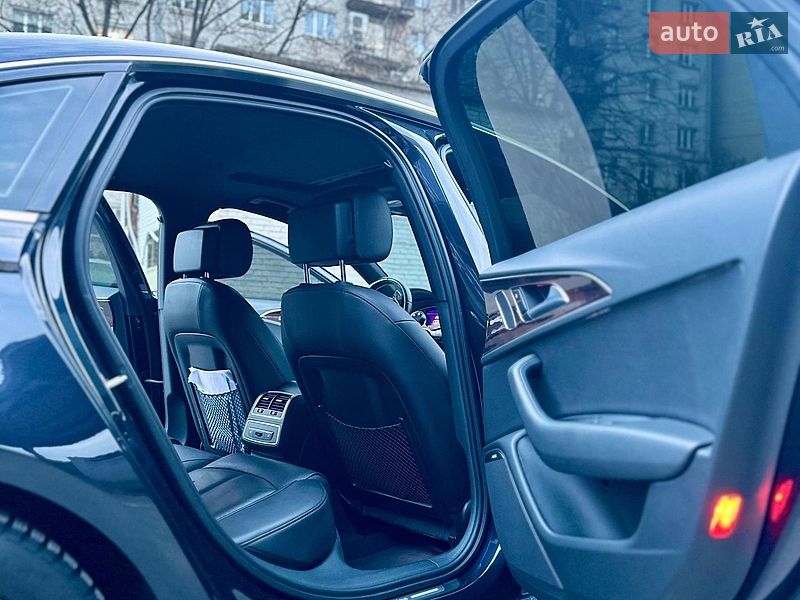 Седан Audi A6 2015 в Киеве