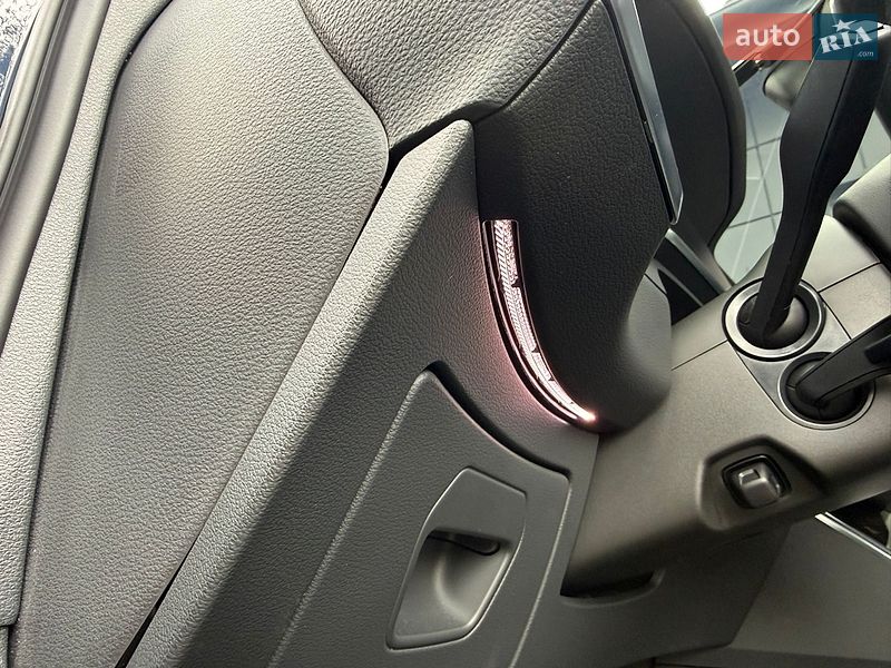 Седан Audi A6 2023 в Киеве