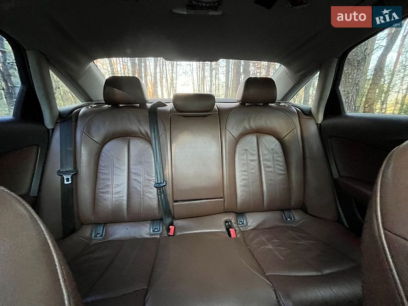 Седан Audi A6 2012 в Киеве
