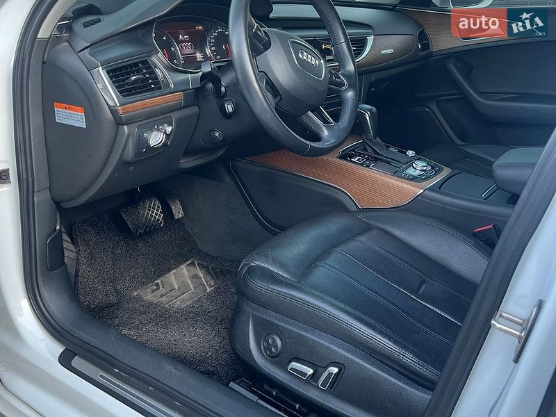 Седан Audi A6 2016 в Киеве