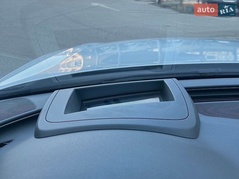 Седан Audi A6 2016 в Киеве