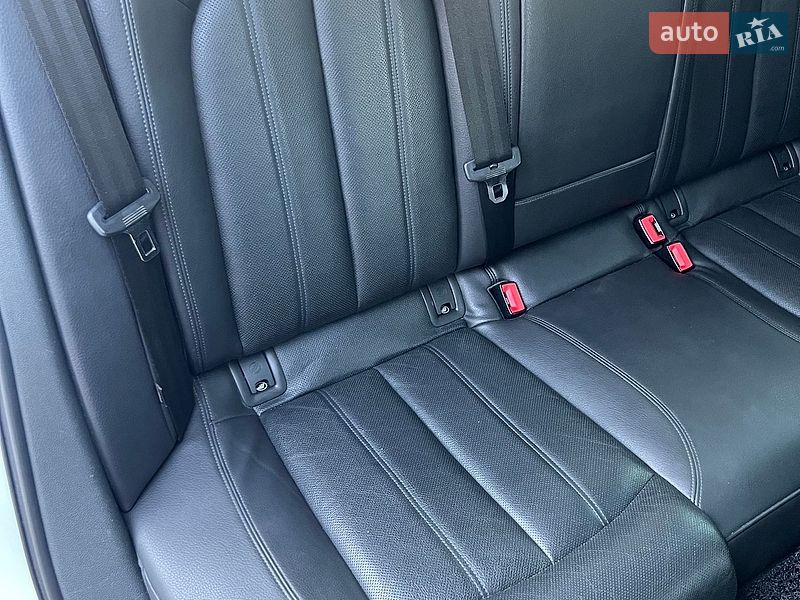 Седан Audi A6 2016 в Киеве