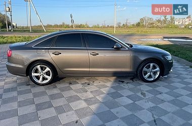 Седан Audi A6 2014 в Львове