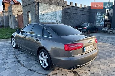 Седан Audi A6 2014 в Львові