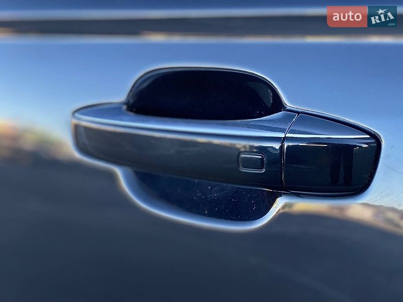 Седан Audi A6 2012 в Киеве