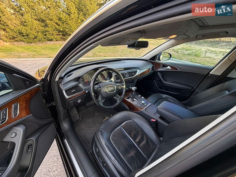 Седан Audi A6 2014 в Ровно
