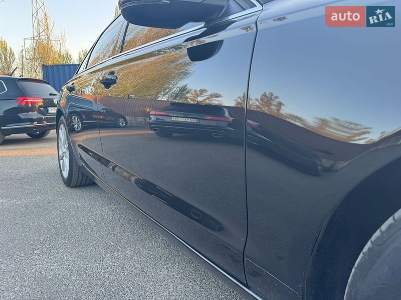 Седан Audi A6 2012 в Киеве