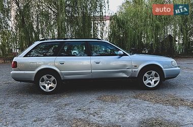 Універсал Audi A6 1996 в Млиніві