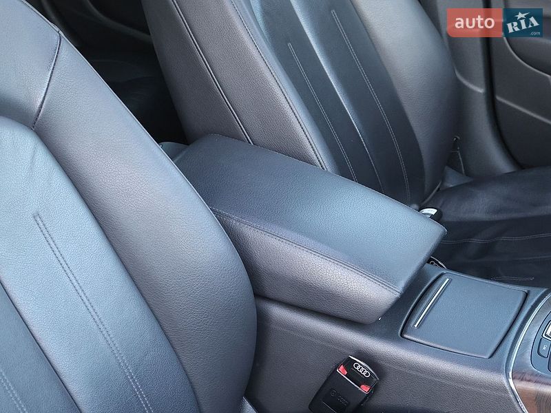 Седан Audi A6 2015 в Луцьку