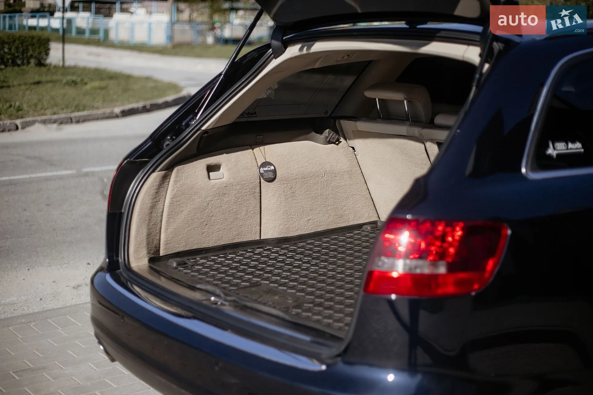 2011 Audi A6 - мініатюра 30