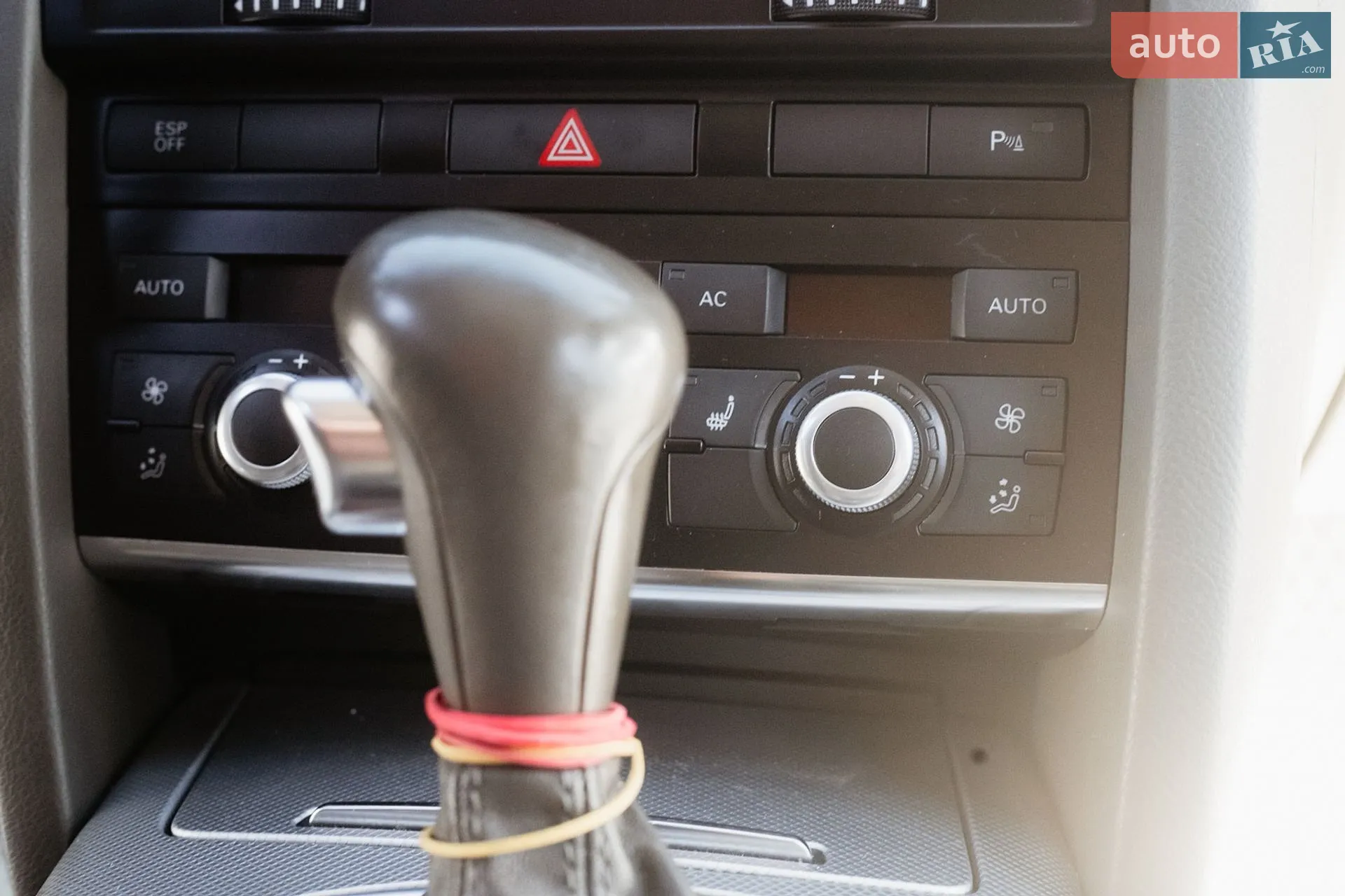 2011 Audi A6 - мініатюра 38