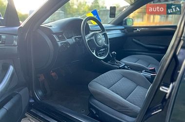 Седан Audi A6 1998 в Жовкве